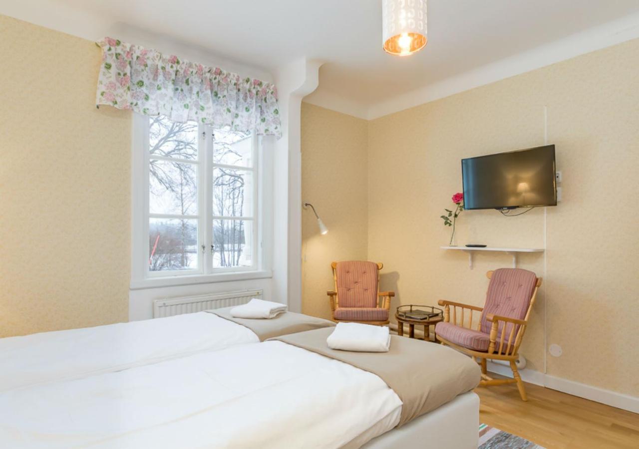 Malmgårdens vandrarhem B&B Strängnäs Exteriör bild