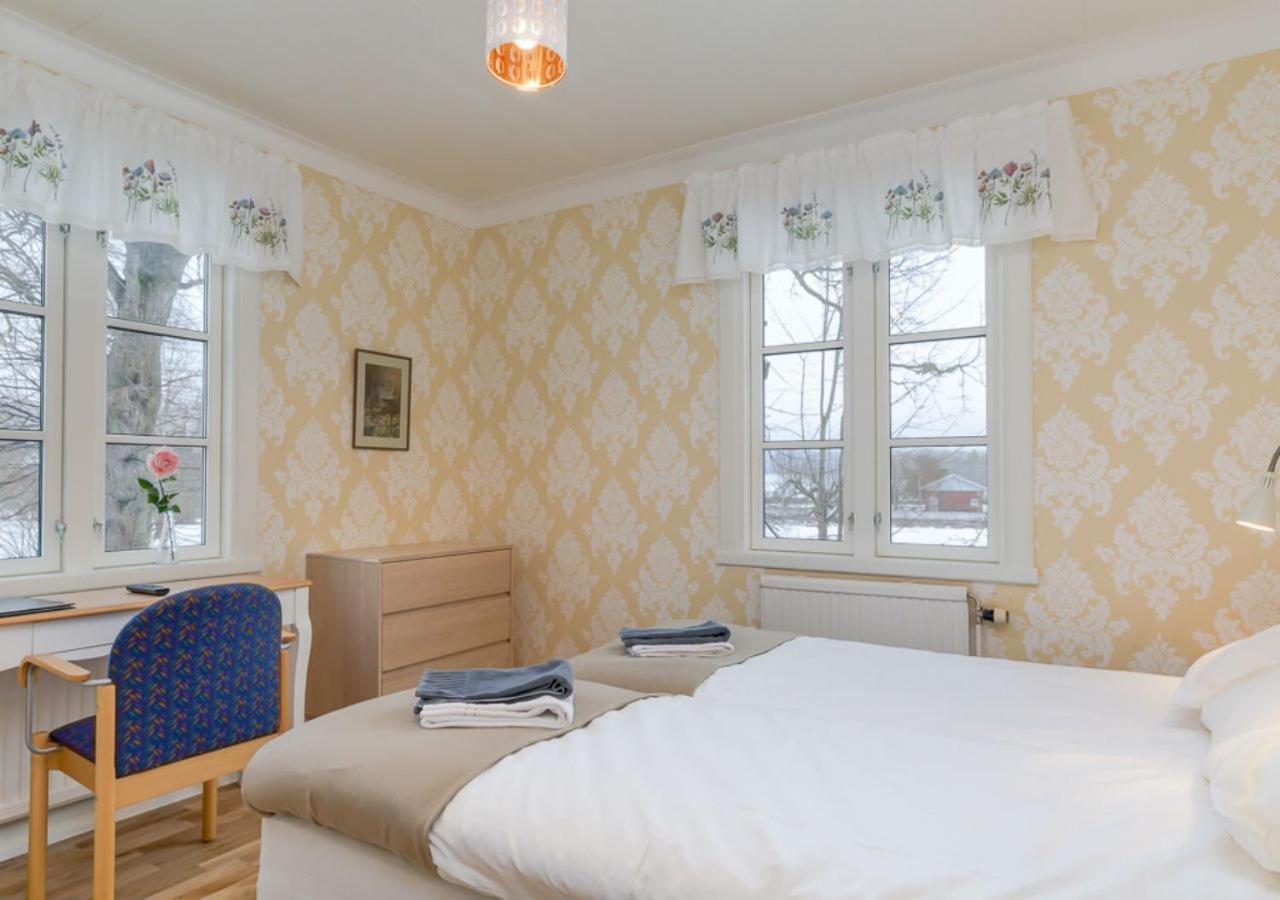 Malmgårdens vandrarhem B&B Strängnäs Exteriör bild